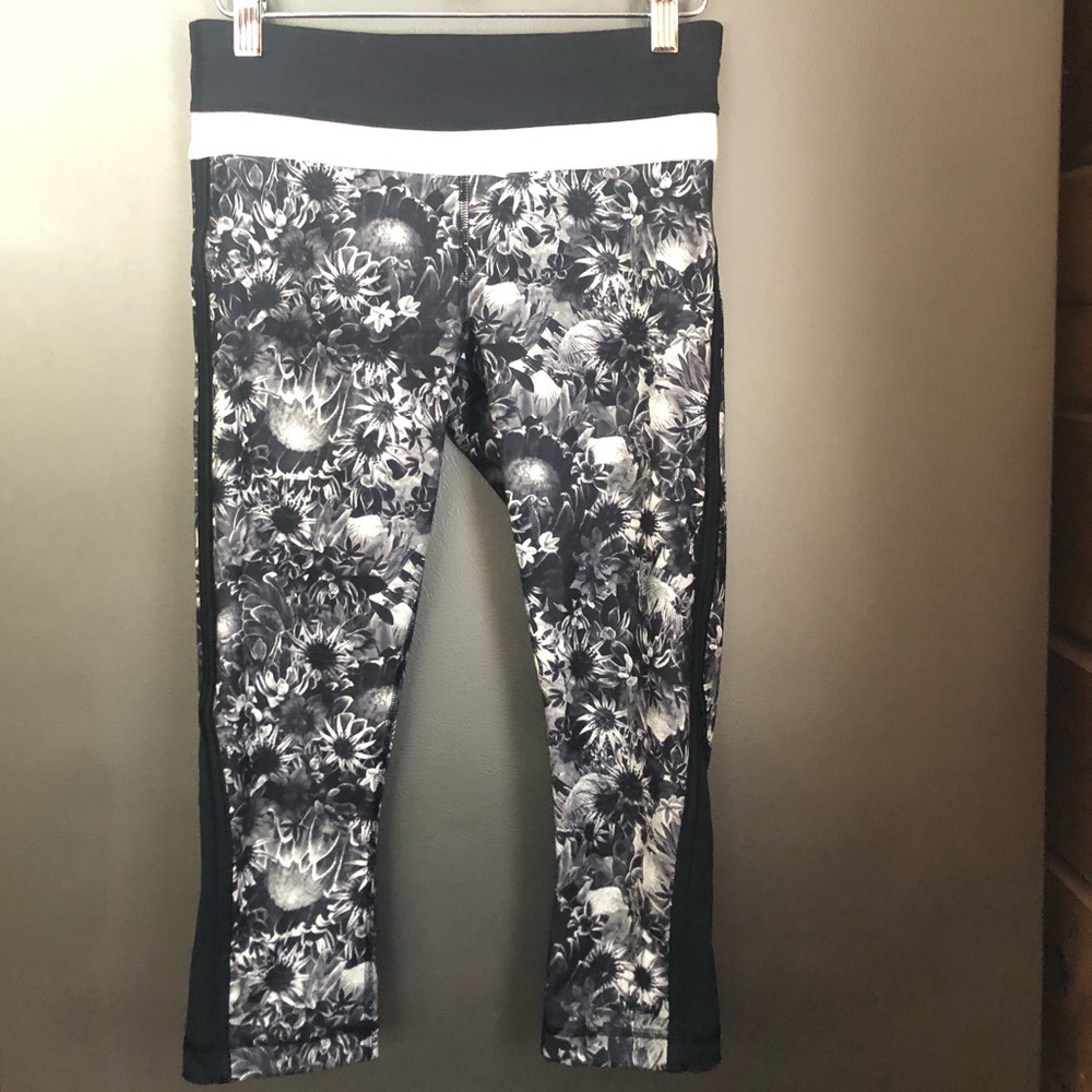 Lululemon Cropped Leggings